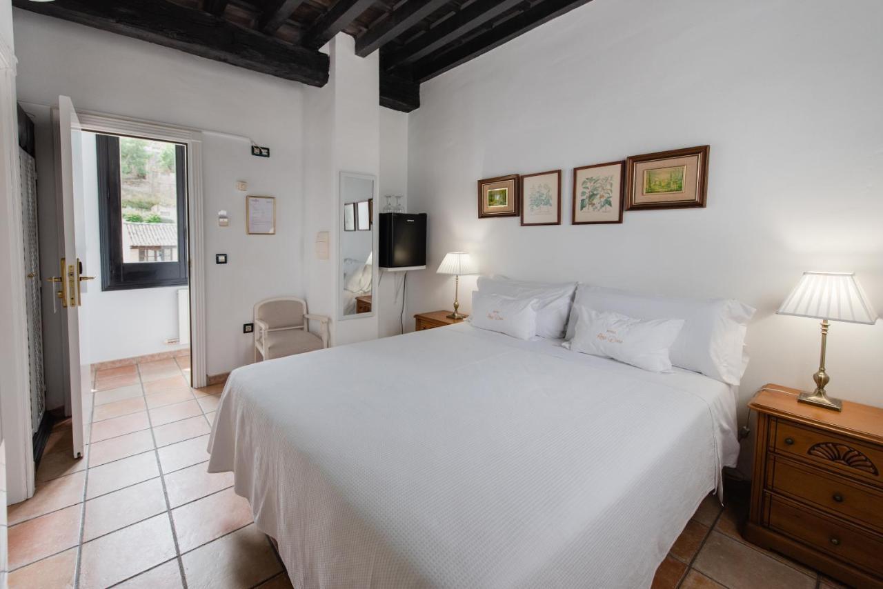 Rosa De Oro Hotel